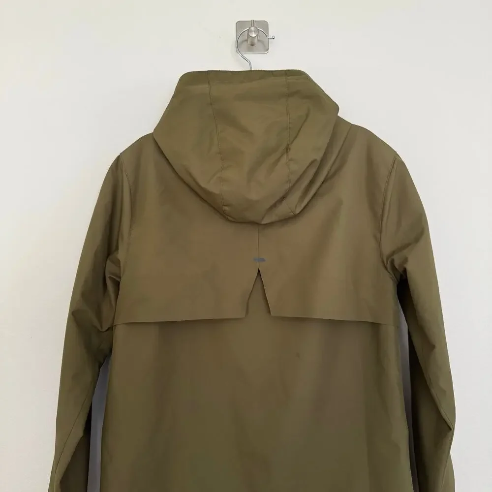 Champion Rain Jacket in Cliffside Green